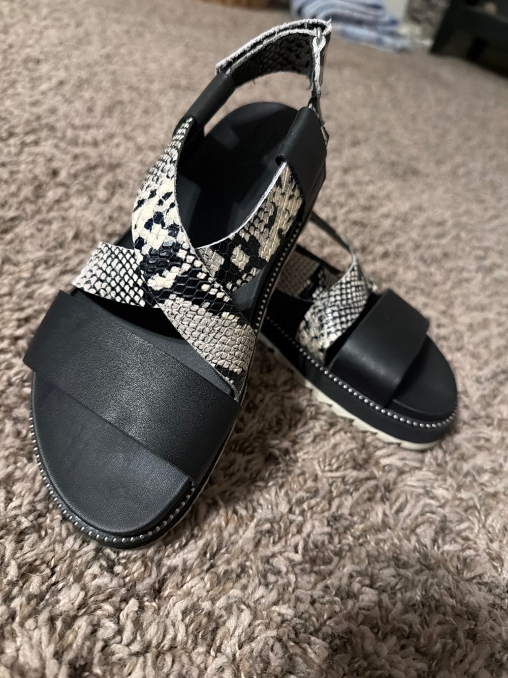 Sorel + snakeskin/animal-print platform women’s 5.5